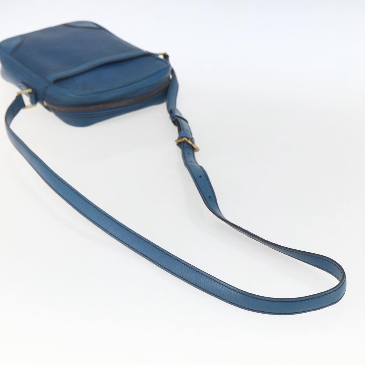 LOUIS VUITTON Epi Danube Shoulder Bag Blue M45635 LV Auth 154824