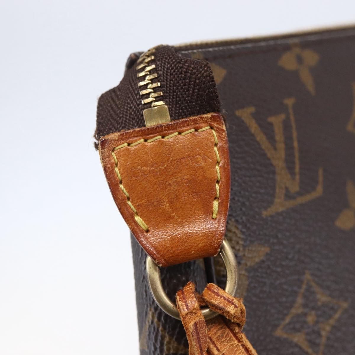 LOUIS VUITTON Monogram Pochette Accessoires Pouch M51980 LV Auth 154873