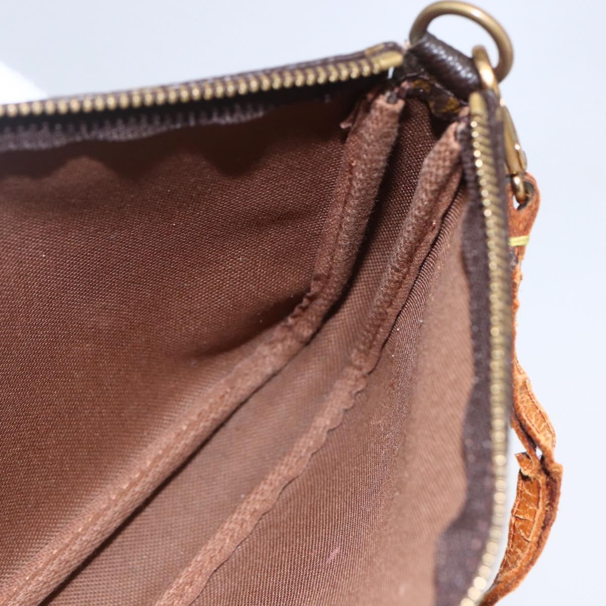 LOUIS VUITTON Monogram Pochette Accessoires Pouch M51980 LV Auth 154873