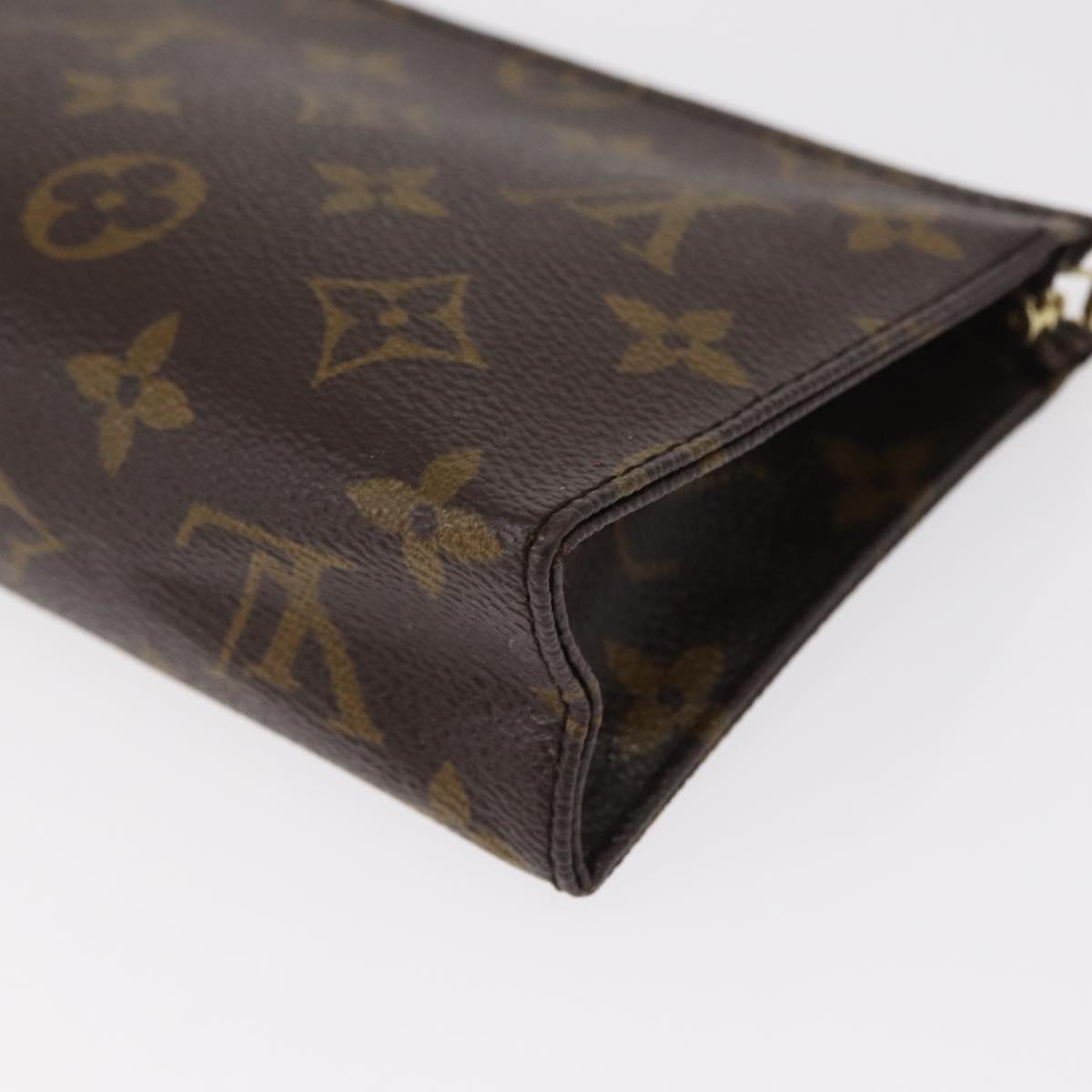 LOUIS VUITTON Monogram Poche Toilette 15 Pouch M47546 LV Auth 154877