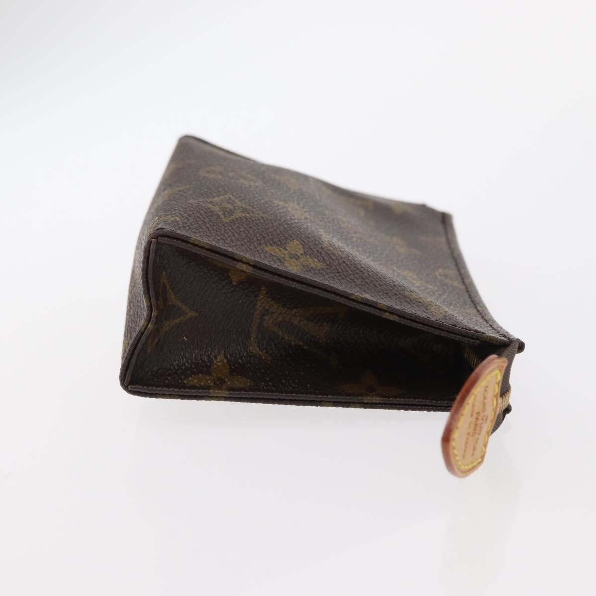 LOUIS VUITTON Monogram Poche Toilette 15 Pouch M47546 LV Auth 154877