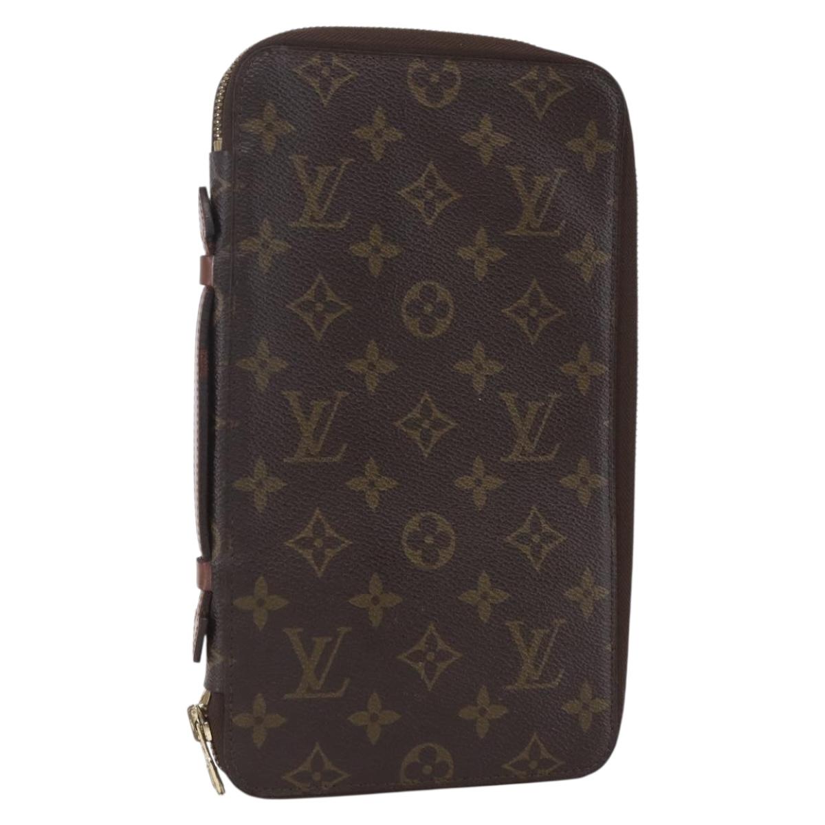 LOUIS VUITTON Monogram Poche Escapade Travel Case M60113 LV Auth 155001