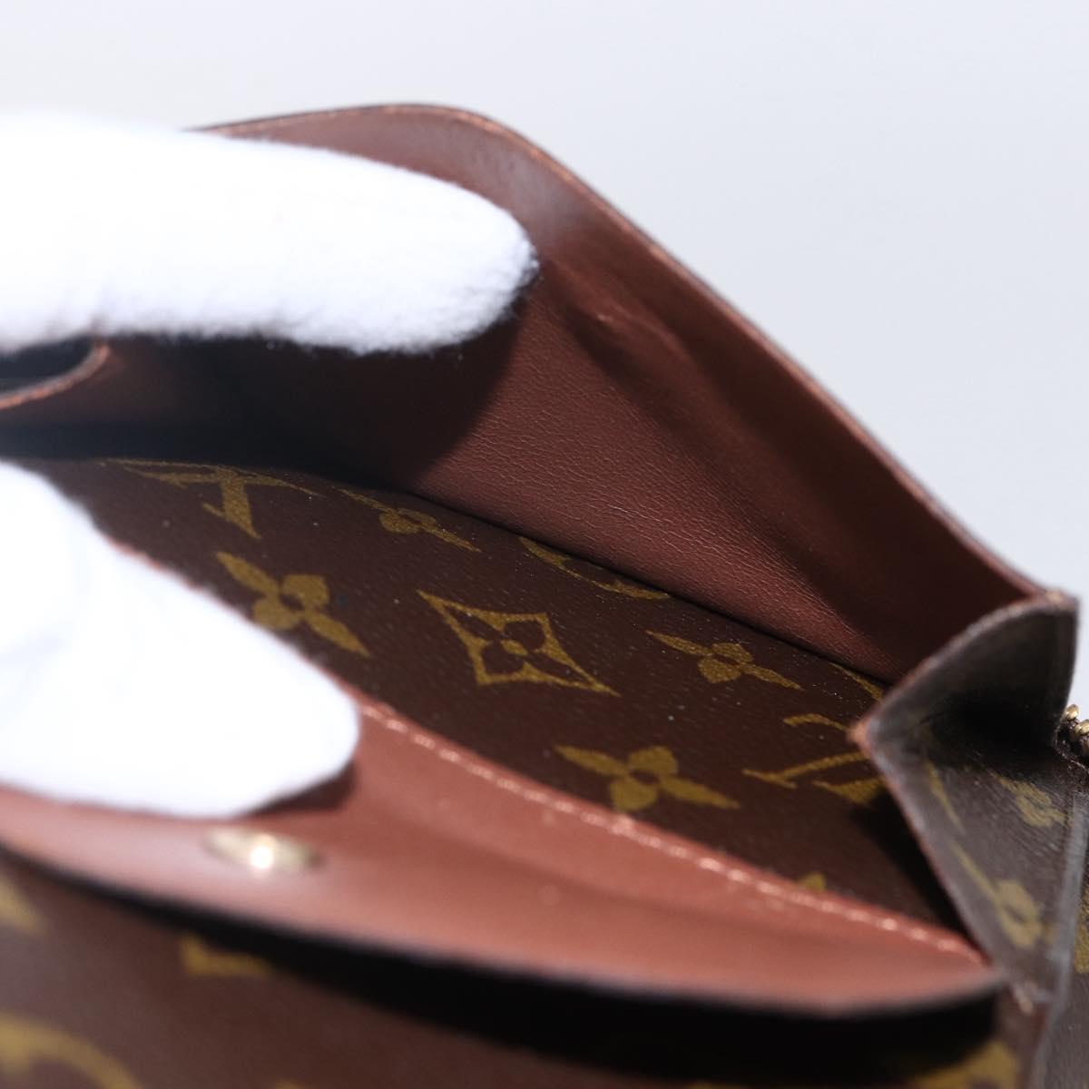 LOUIS VUITTON Monogram Poche Escapade Travel Case M60113 LV Auth 155001