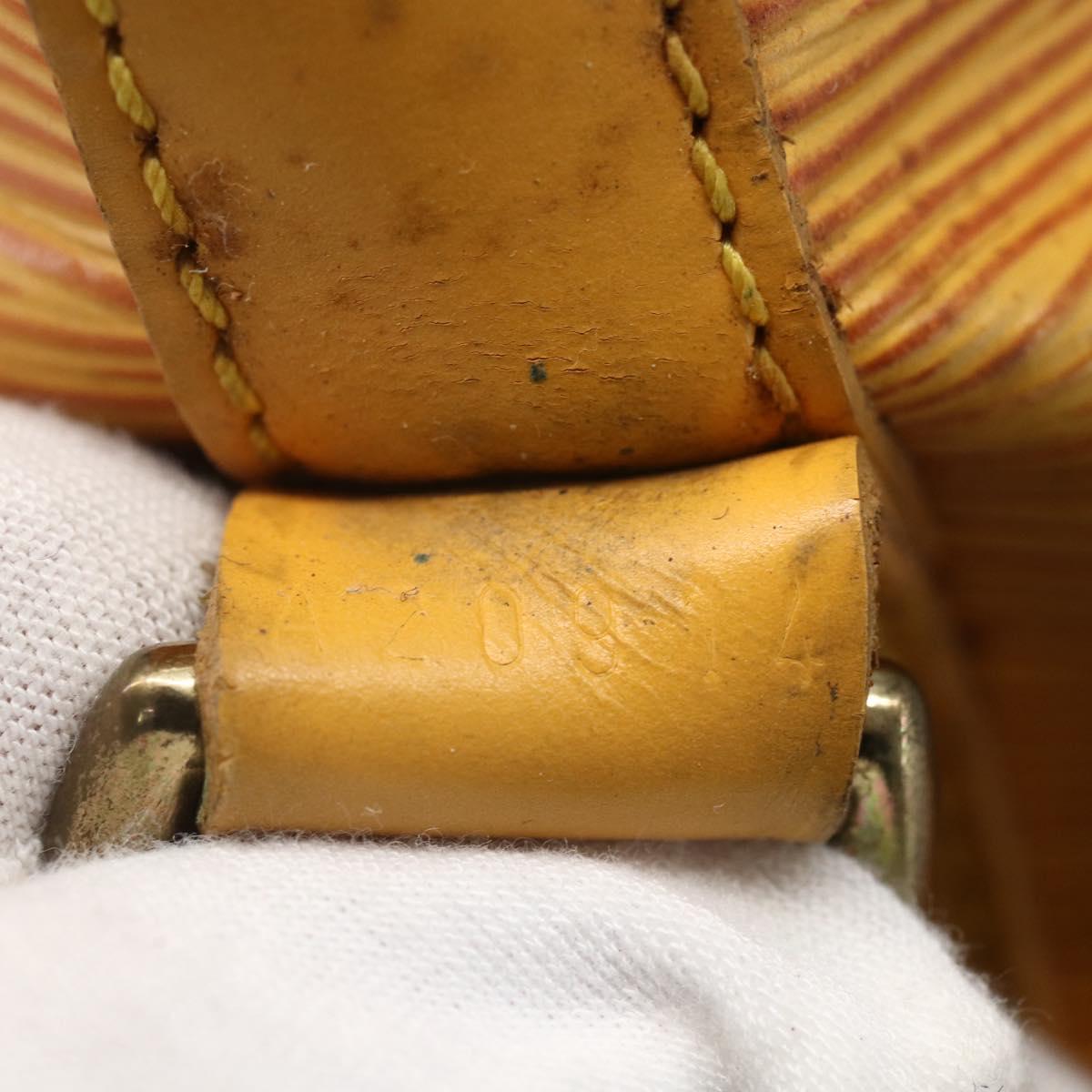 LOUIS VUITTON Epi Petit Noe Shoulder Bag Yellow M44109 LV Auth 155027