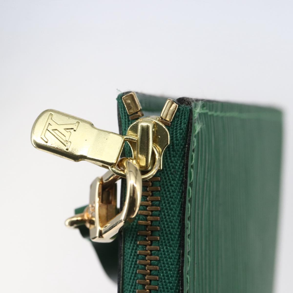 LOUIS VUITTON Epi Pochette Accessoires Pouch Green M52984 LV Auth 155050