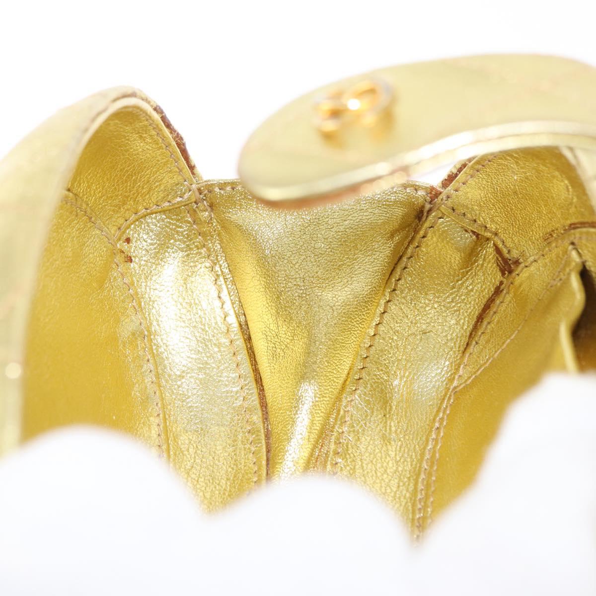 CHANEL Matelasse Clutch Bag Leather Gold CC Auth 155096