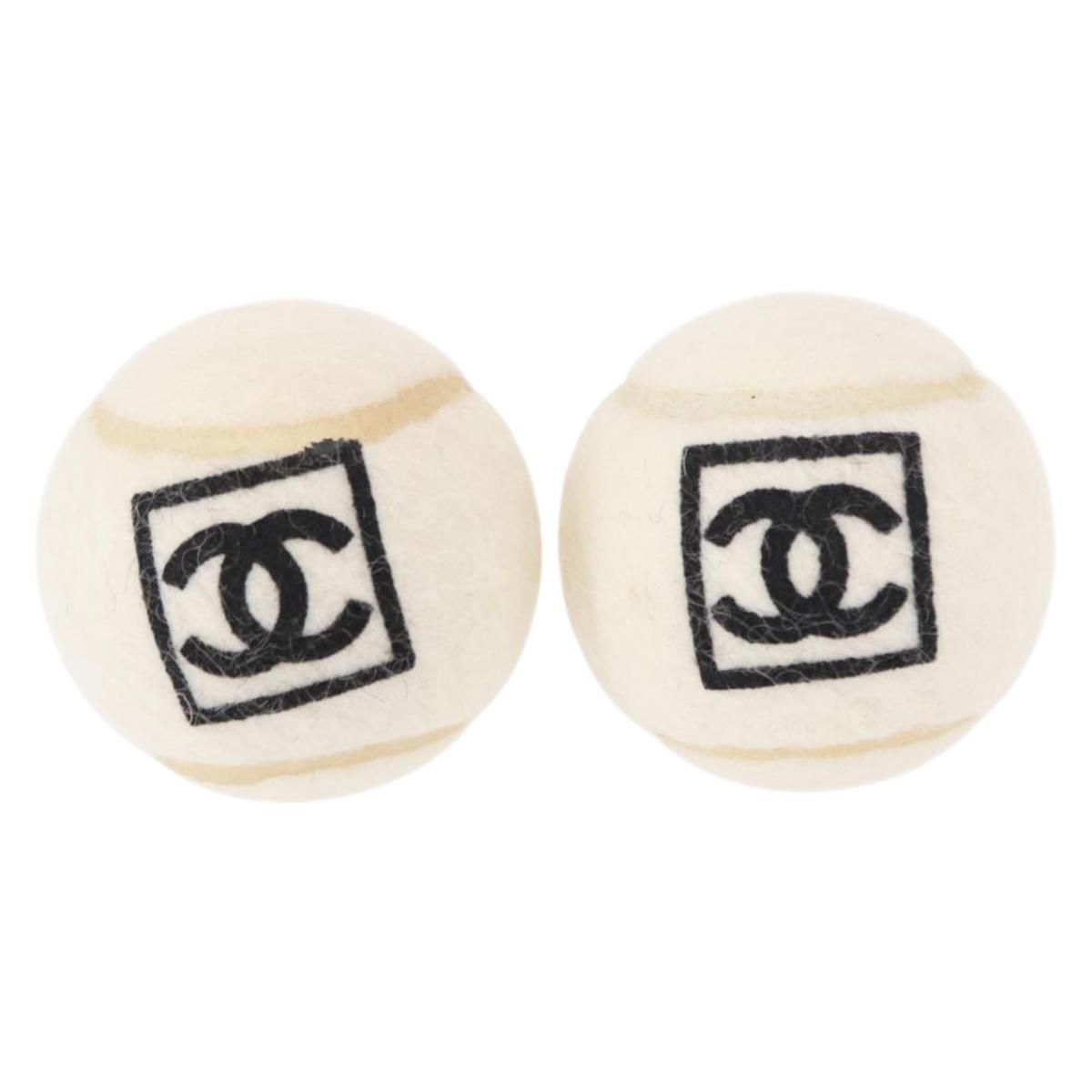 CHANEL Sports Line Set of 4 Tennis Balls White CC Auth 155098V