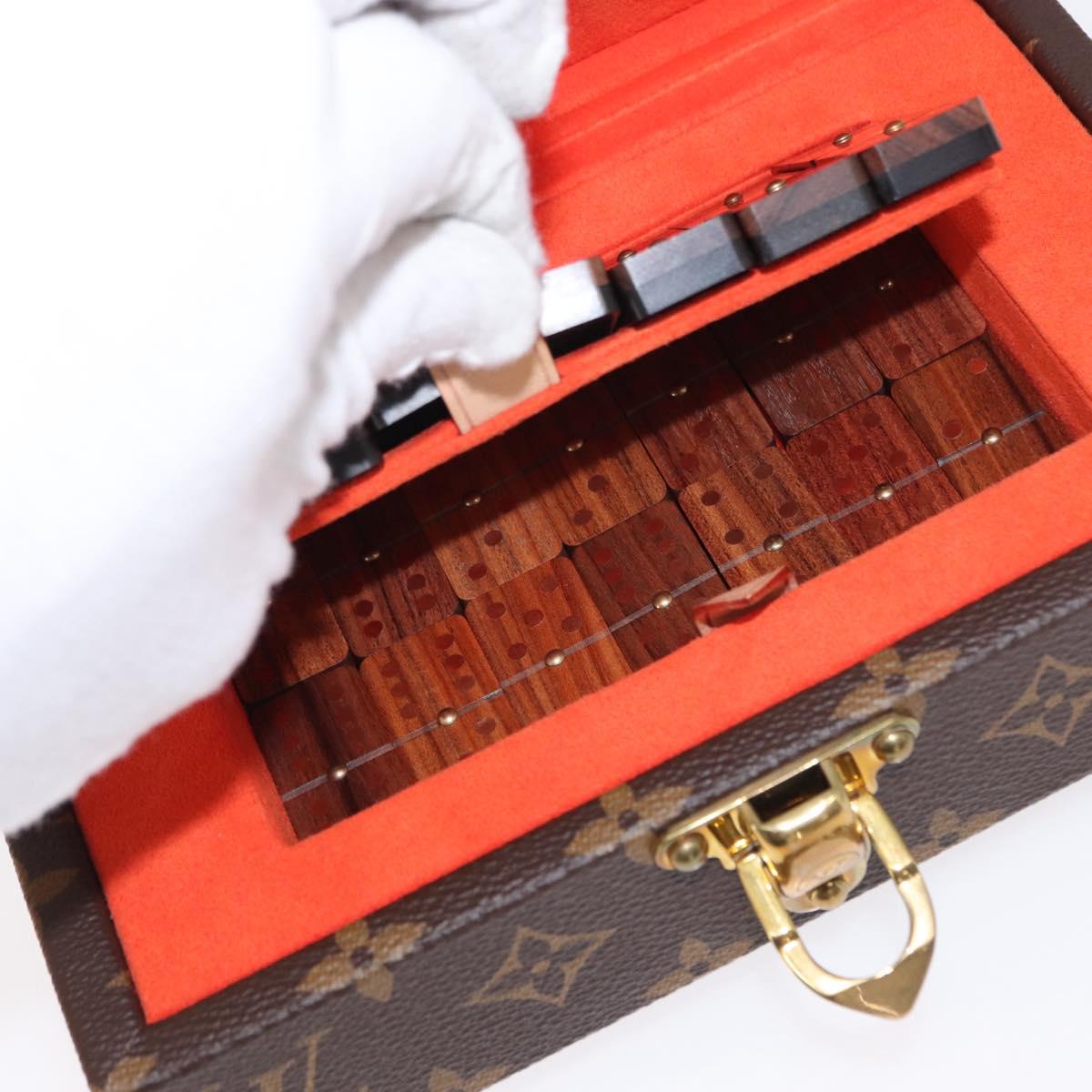 LOUIS VUITTON Monogram Coffret Domino Set Domino Clear LV Auth 155106SM