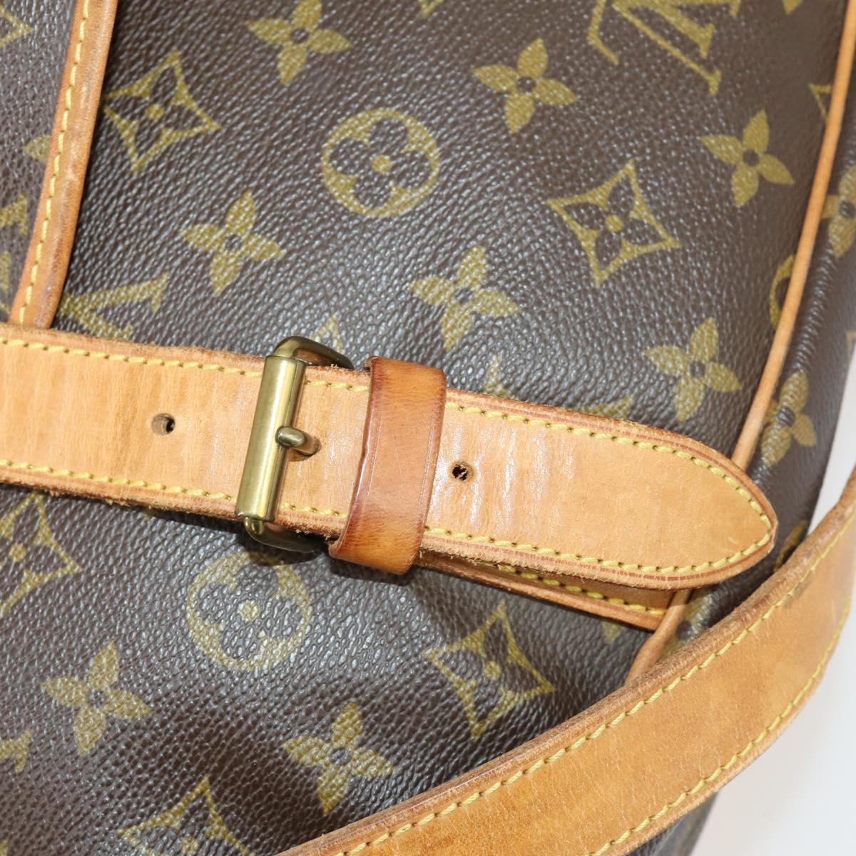 LOUIS VUITTON Monogram Saumur 43 Shoulder Bag M42252 LV Auth 155153