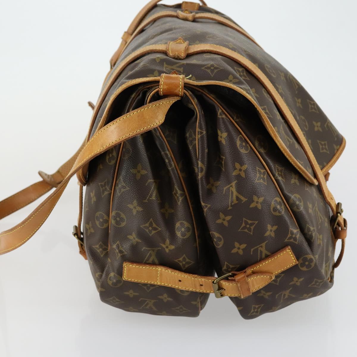 LOUIS VUITTON Monogram Saumur 43 Shoulder Bag M42252 LV Auth 155153