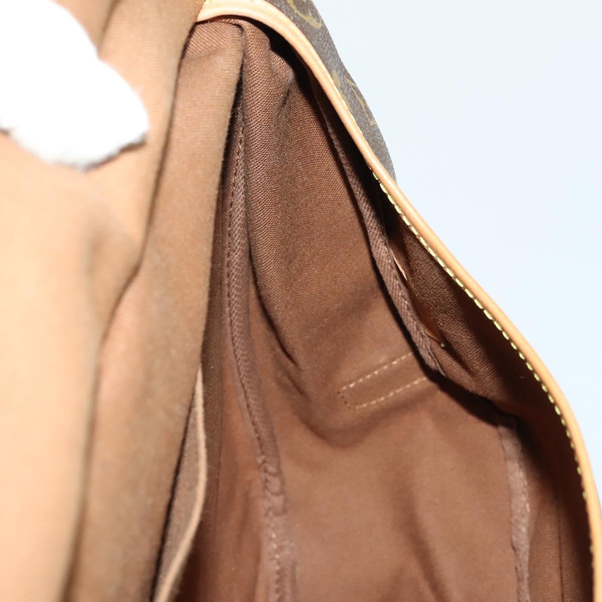 LOUIS VUITTON Monogram Saumur 35 Shoulder Bag M42254 LV Auth 155167