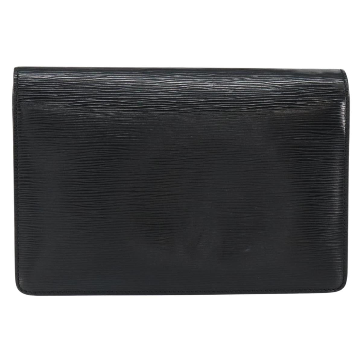 LOUIS VUITTON Epi Serie Dragonne Clutch Bag Black Noir M52612 LV Auth 155183