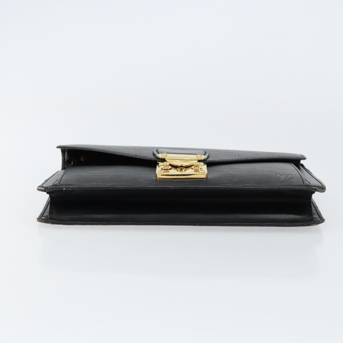 LOUIS VUITTON Epi Serie Dragonne Clutch Bag Black Noir M52612 LV Auth 155183