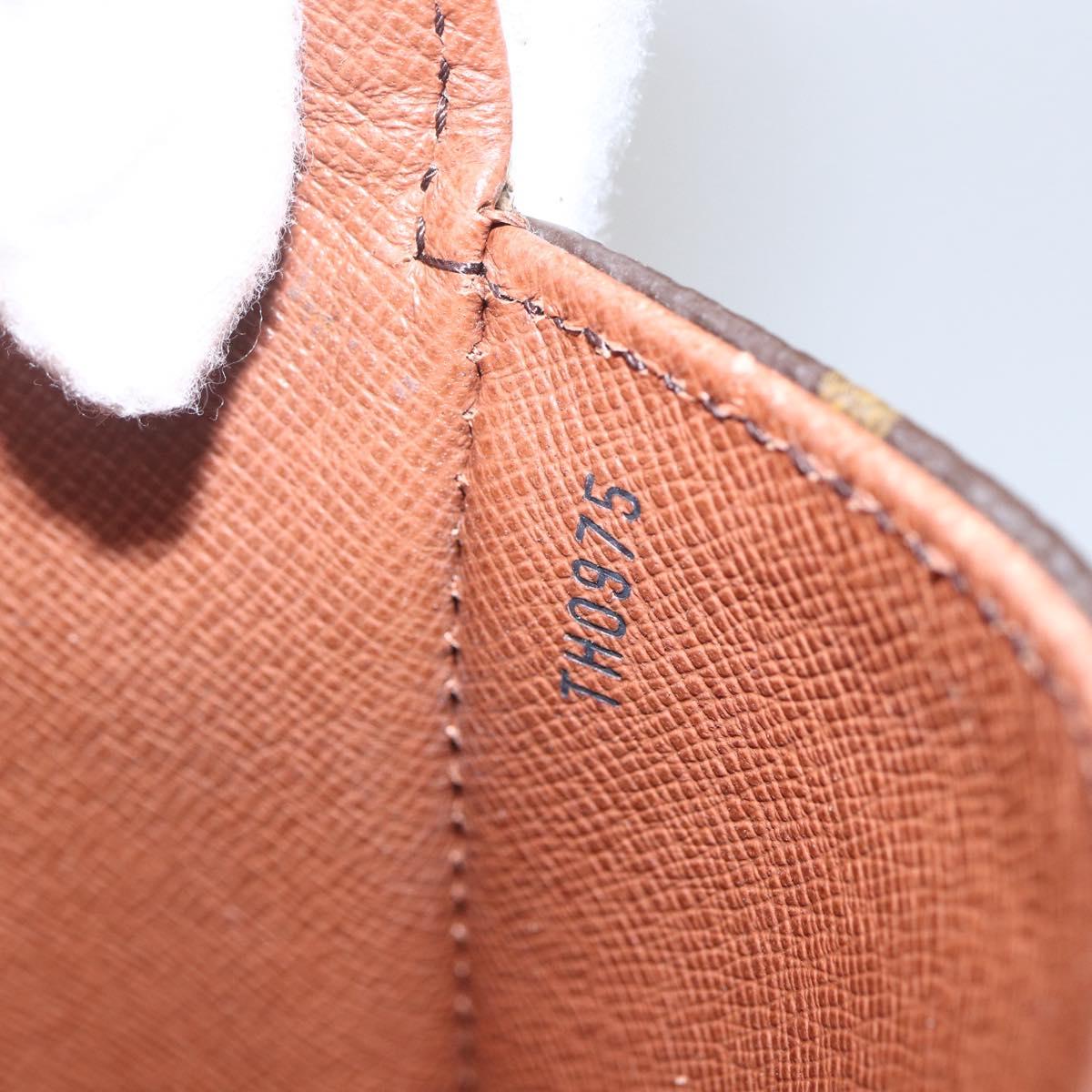 LOUIS VUITTON Monogram Saint Cloud MM Shoulder Bag M51243 LV Auth 155356