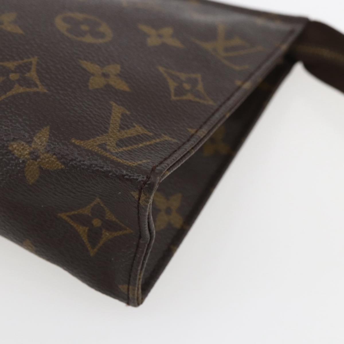 LOUIS VUITTON Monogram Poche Toilette 19 Pouch M47544 LV Auth 155404