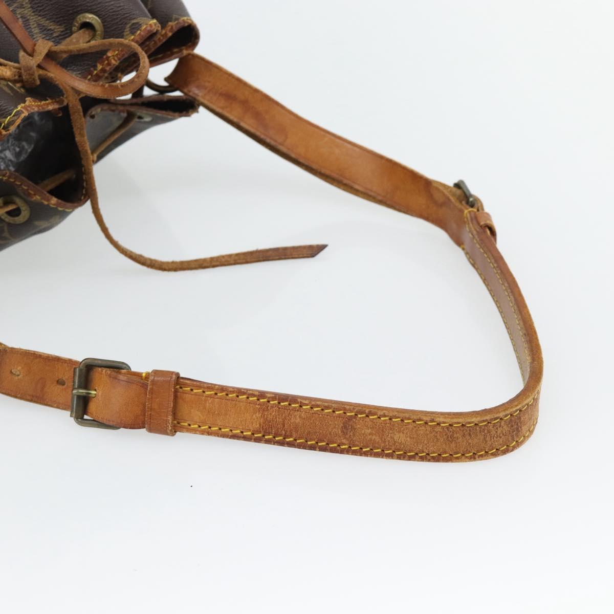 LOUIS VUITTON Monogram Petit Noe Shoulder Bag M42226 LV Auth 155520