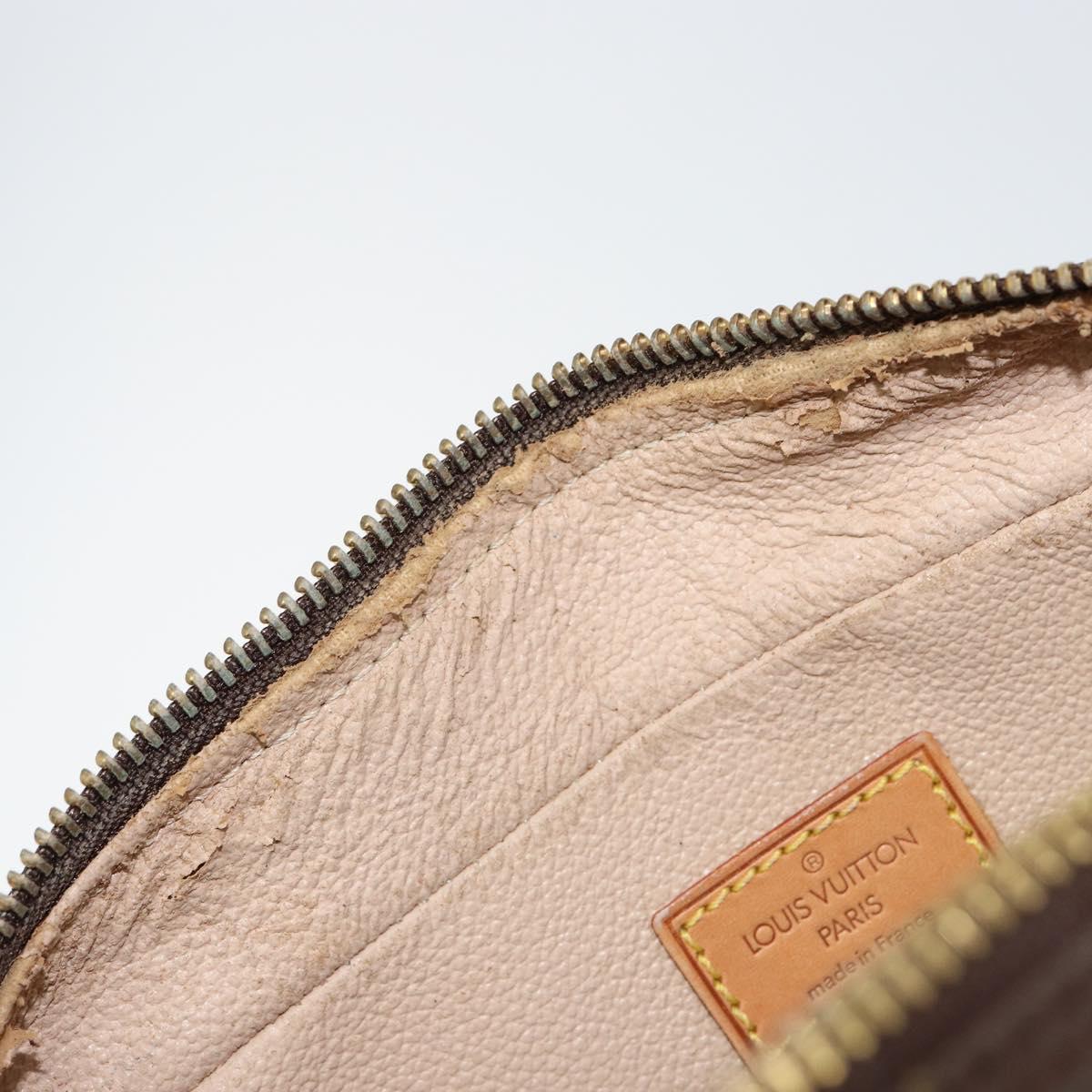 LOUIS VUITTON Monogram Trousse Toilette 28 Clutch Bag M47522 LV Auth 155524