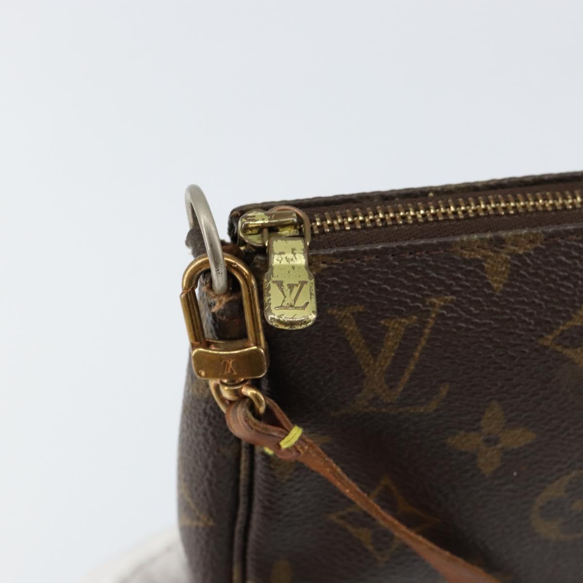 LOUIS VUITTON Monogram Pochette Accessoires Pouch M51980 LV Auth 155677
