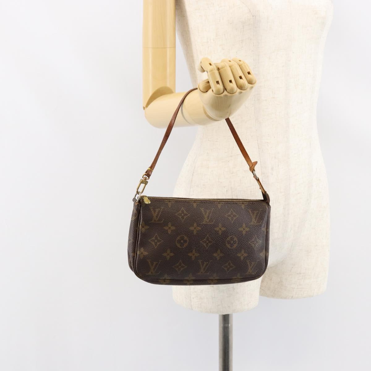 LOUIS VUITTON Monogram Pochette Accessoires Pouch M51980 LV Auth 155677