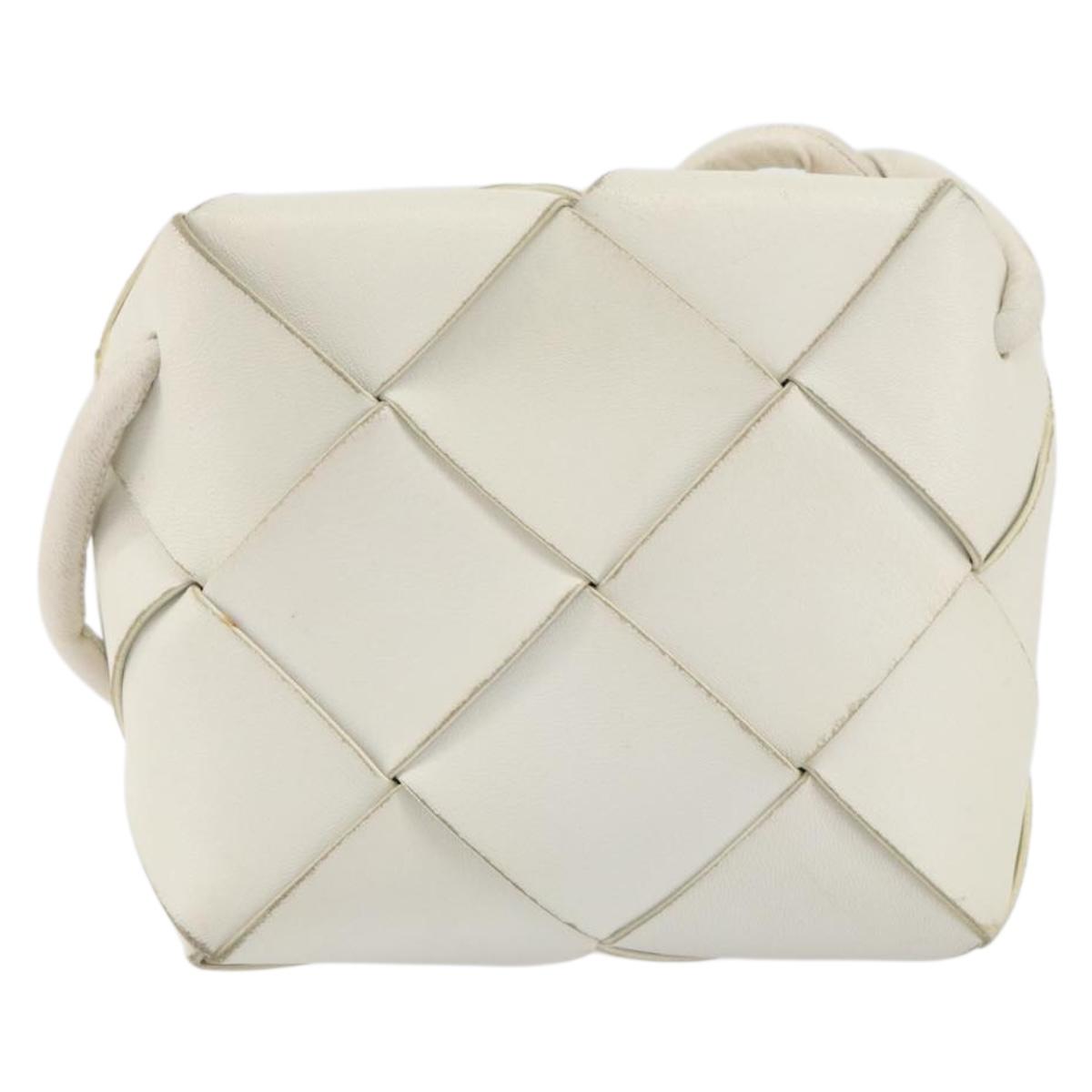 BOTTEGA VENETA MAXI INTRECCIATO Cassette Mini Bag Leather White Gold Auth 155708