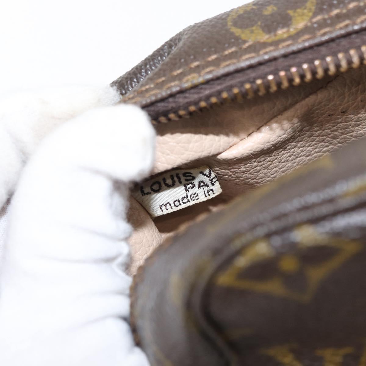 LOUIS VUITTON Monogram Trousse Toilette 28 Clutch Bag M47522 LV Auth 155906