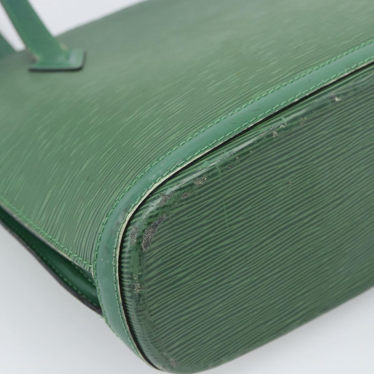 LOUIS VUITTON Epi Lussac Shoulder Bag Green M52284 LV Auth 155920