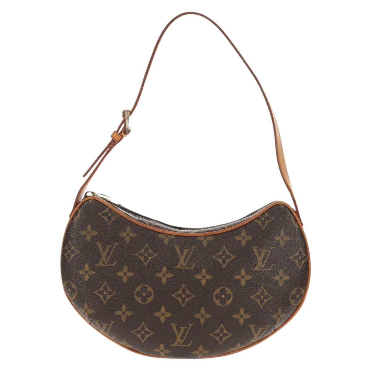 LOUIS VUITTON Monogram Pochette Croissant Shoulder Bag M51510 LV Auth 155986V