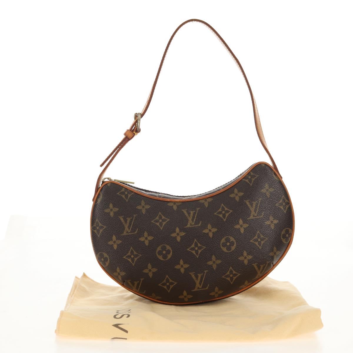 LOUIS VUITTON Monogram Pochette Croissant Shoulder Bag M51510 LV Auth 155986V