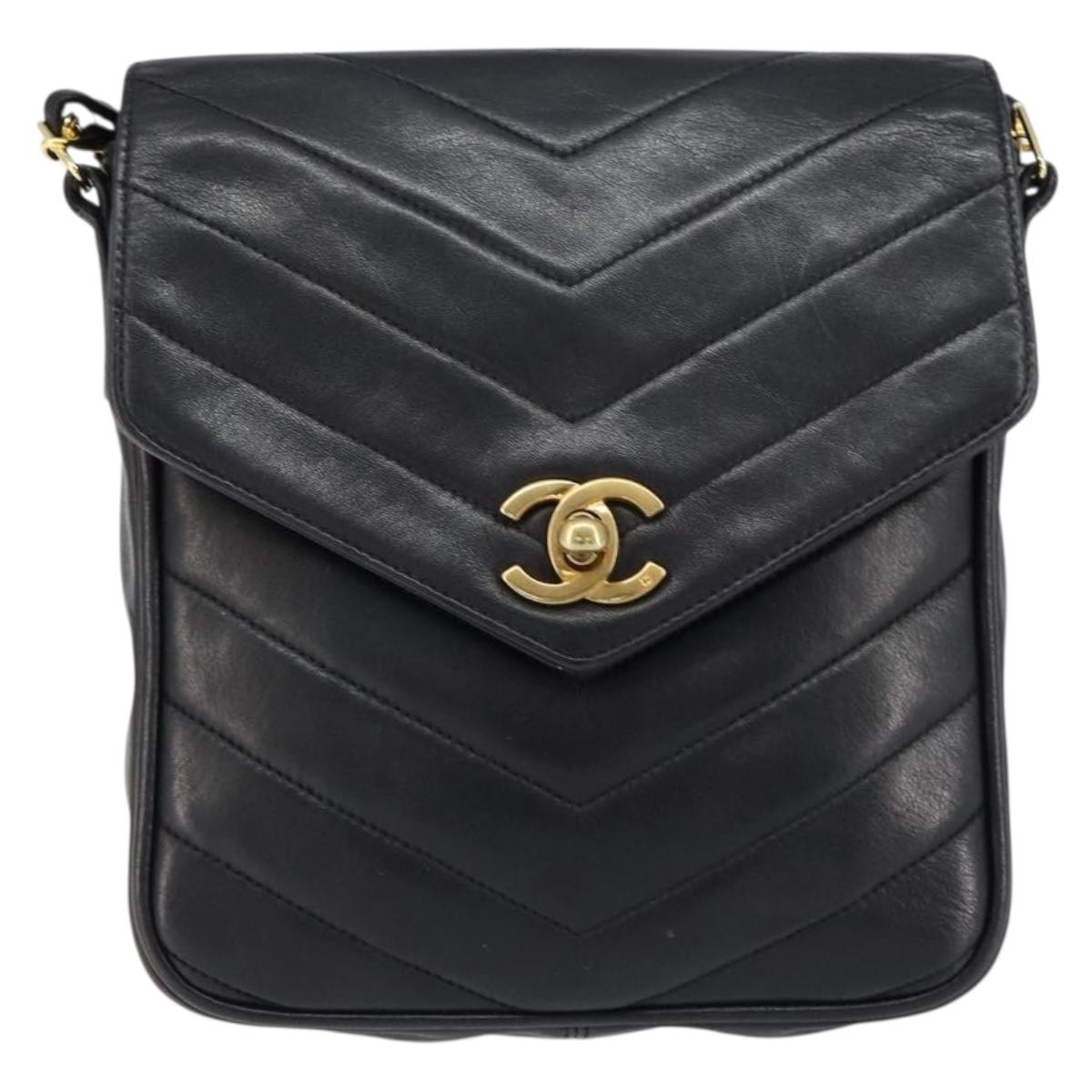 CHANEL Chain V Stitch Shoulder Bag Lamb Skin Black Gold CC Auth 156053