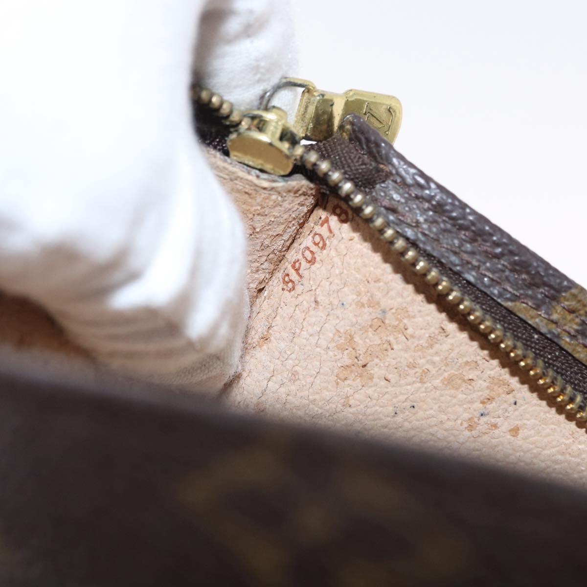 LOUIS VUITTON Monogram Bucket GM Accessory Pouch LV Auth 156073