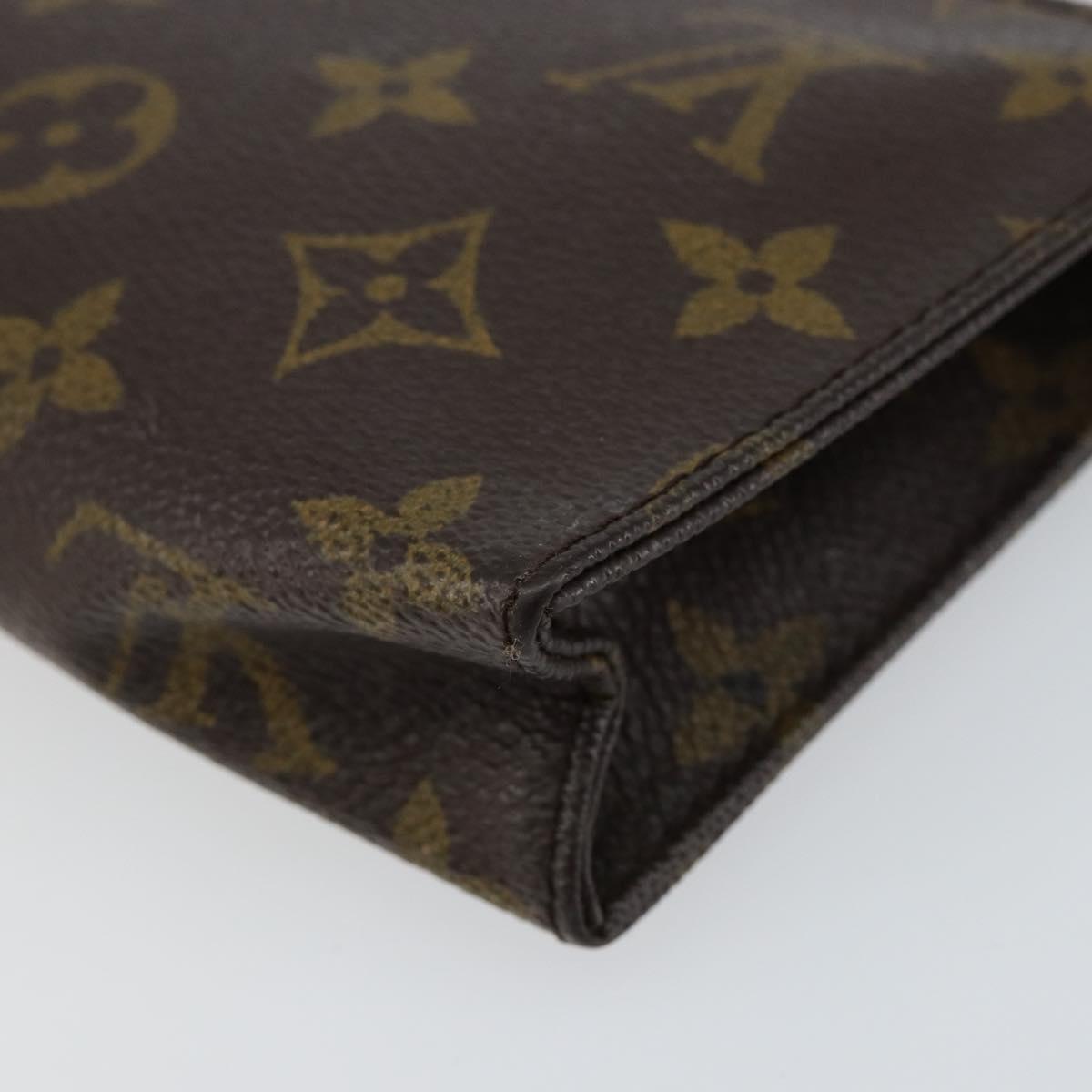LOUIS VUITTON Monogram Poche Toilette 15 Pouch M47546 LV Auth 156074