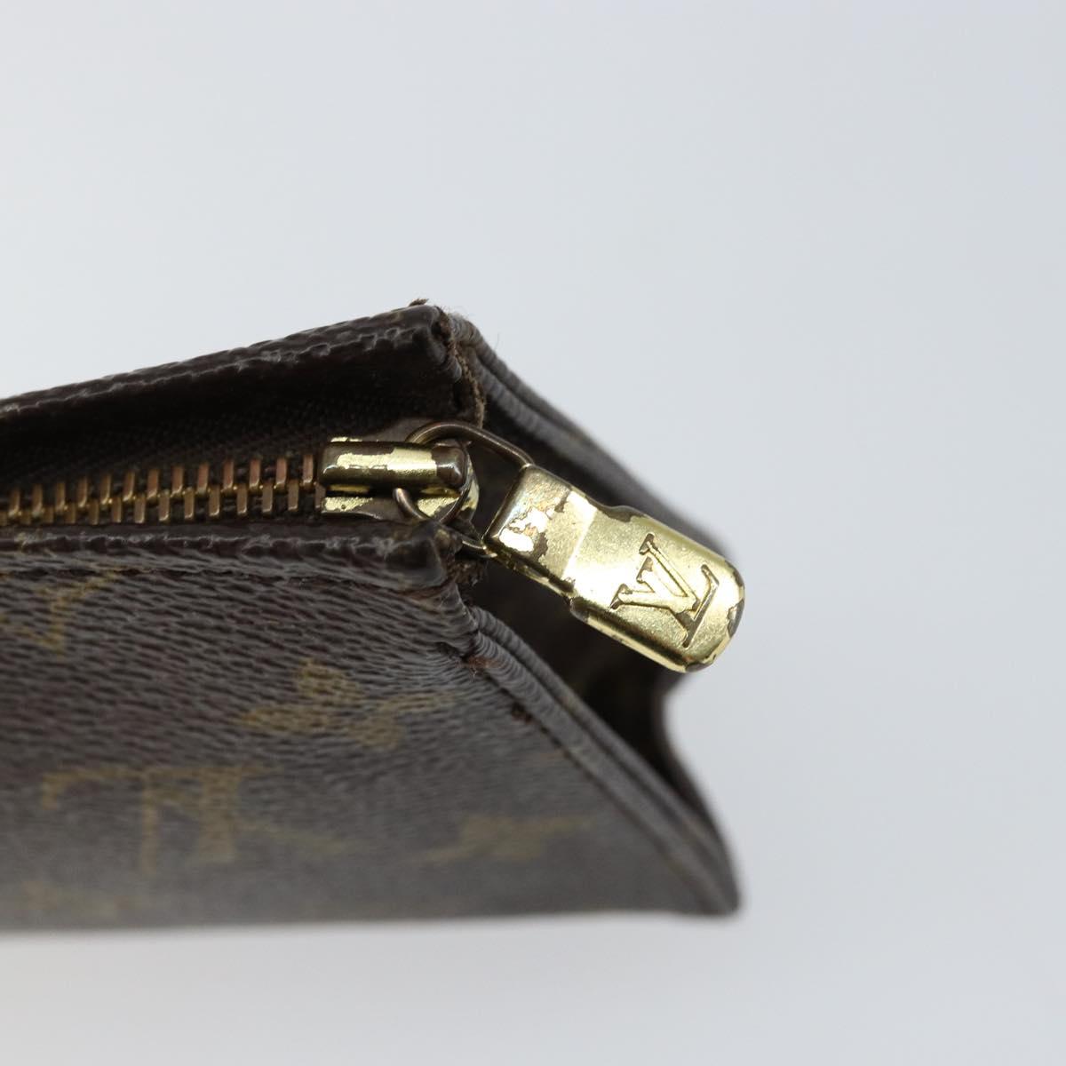 LOUIS VUITTON Monogram Poche Toilette 15 Pouch M47546 LV Auth 156074