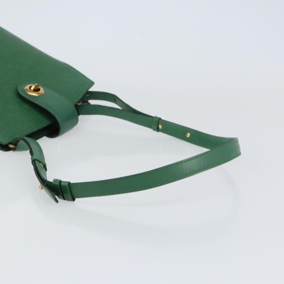 LOUIS VUITTON Epi Cluny Shoulder Bag Green M52254 LV Auth 156348