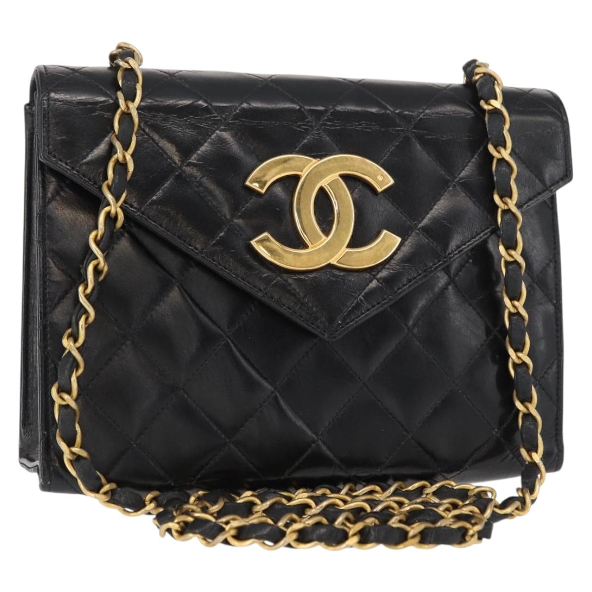 CHANEL Matelasse Chain Shoulder Bag Leather Black Gold CC Auth 156461