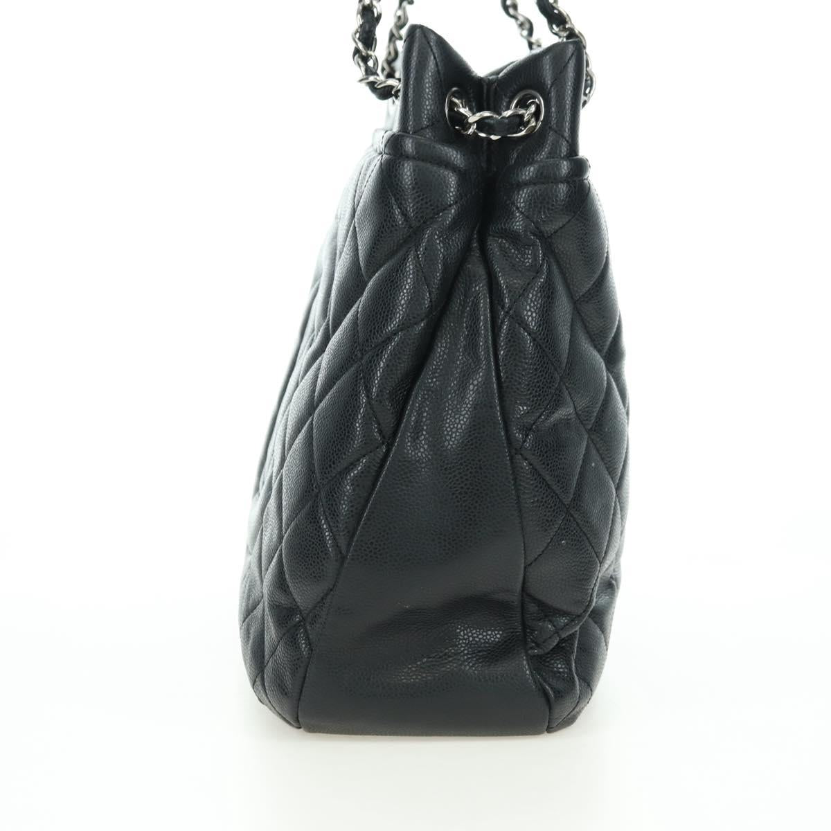 CHANEL Matelasse Chain Shoulder Bag Caviar Skin Black Silver CC Auth 156514V