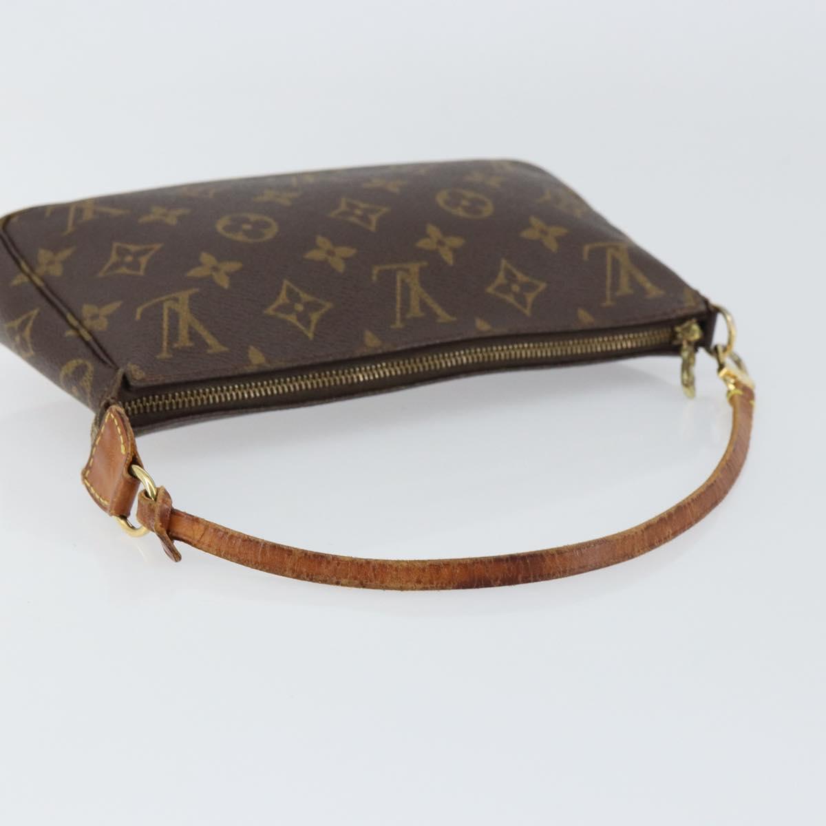 LOUIS VUITTON Monogram Pochette Accessoires Pouch M51980 LV Auth 156611