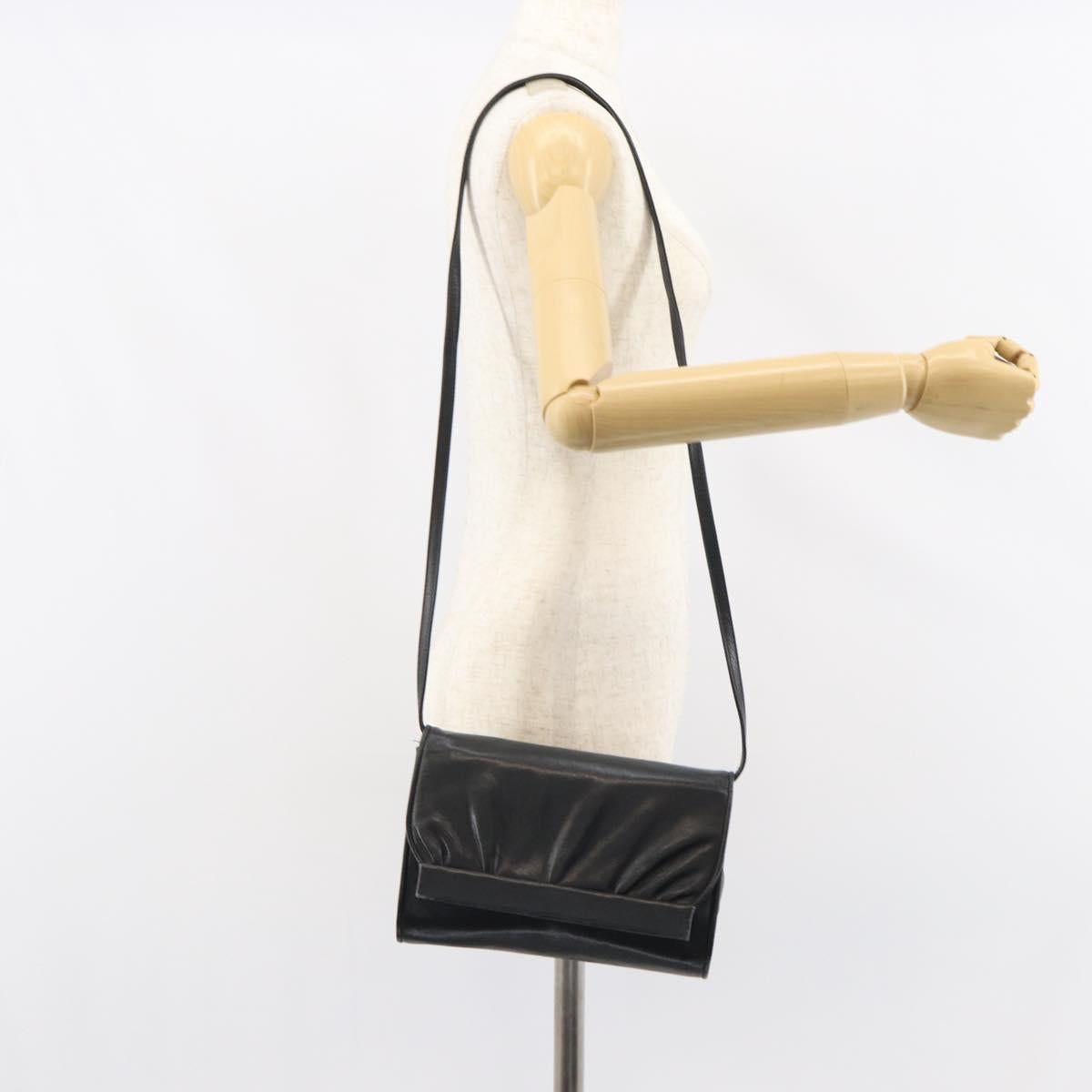 GUCCI Shoulder Bag Leather Black Gold 004 25 0240 Auth 156804