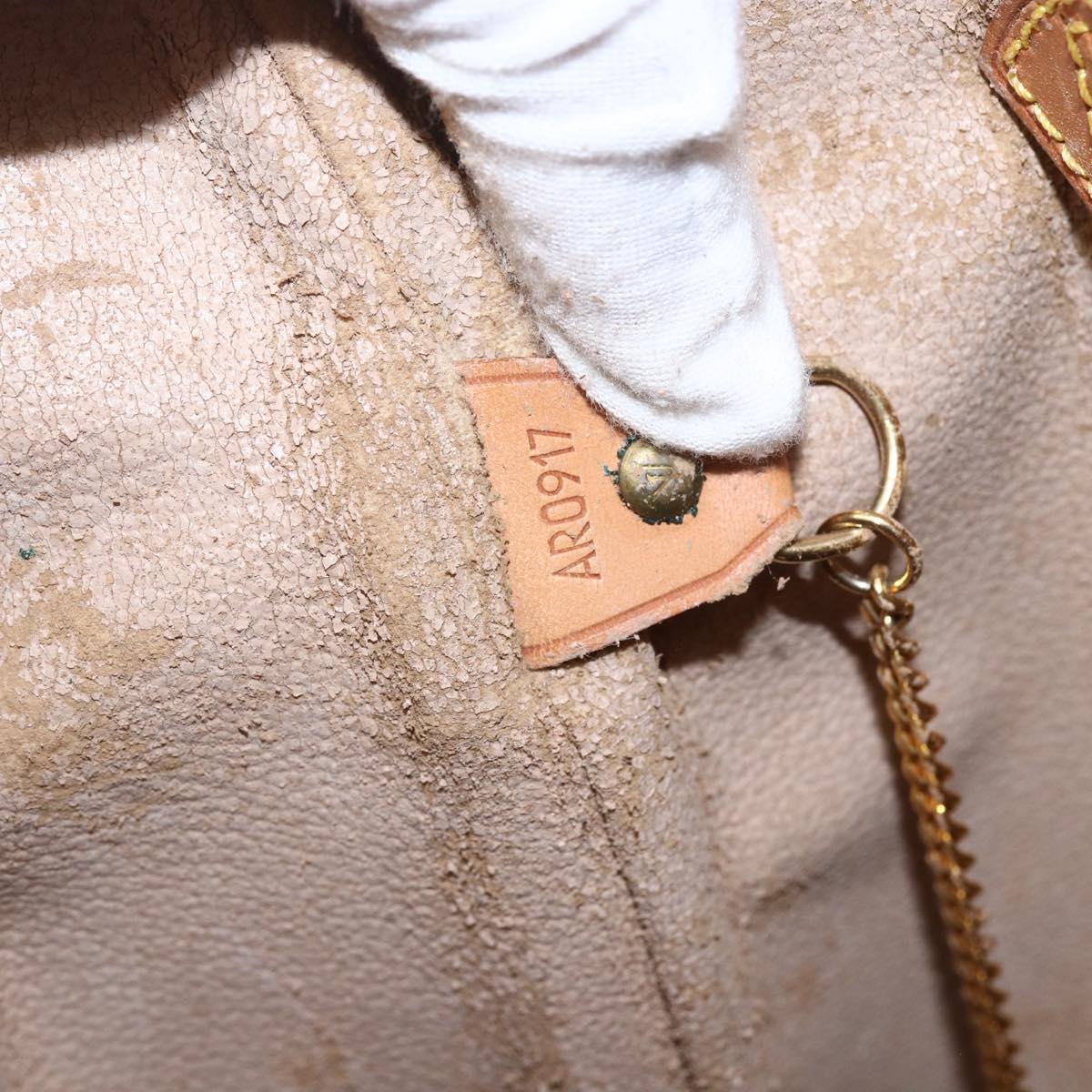 LOUIS VUITTON Monogram Bucket GM Shoulder Bag M42236 LV Auth 156975