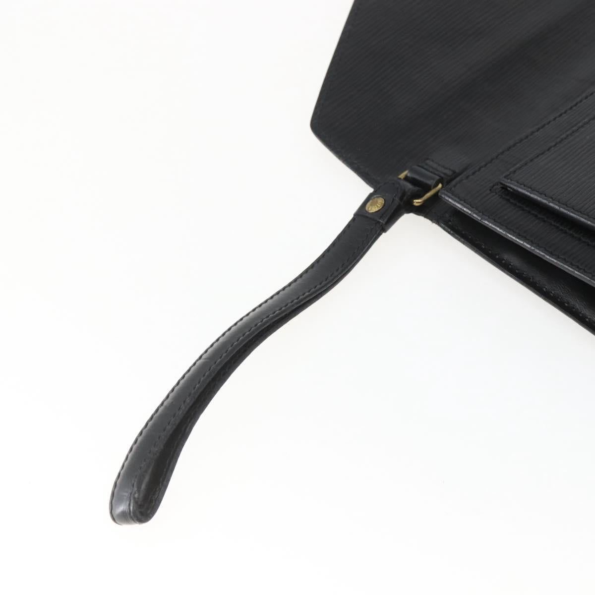 LOUIS VUITTON Epi Serie Dragonne Clutch Bag Black Noir M52612 LV Auth 156992