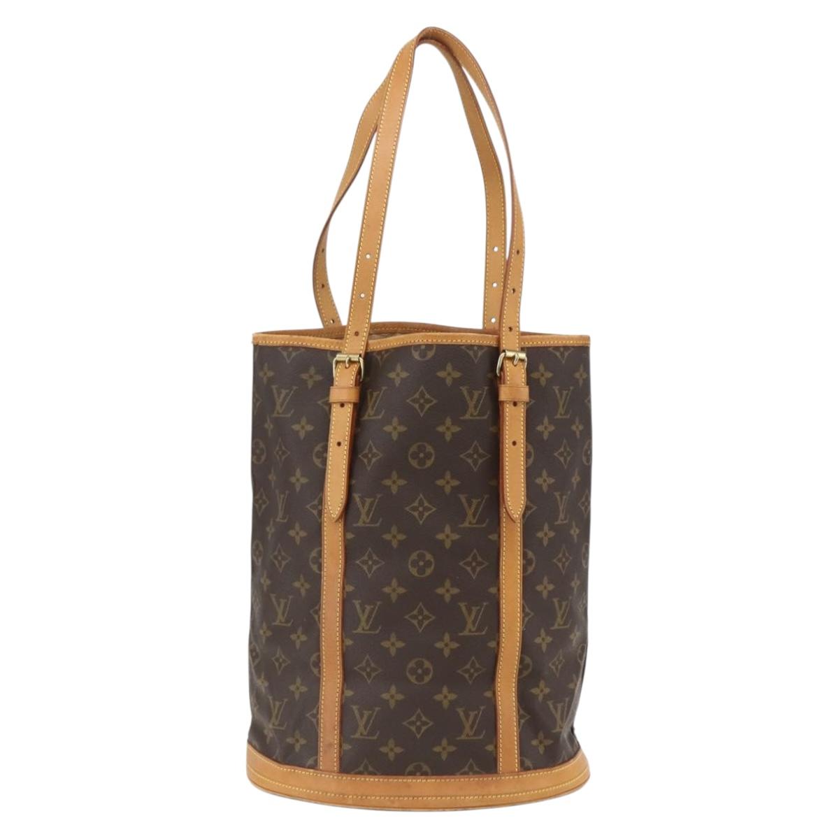 LOUIS VUITTON Monogram Bucket GM Shoulder Bag M42236 LV Auth 157034