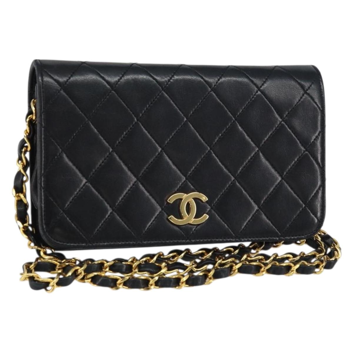 CHANEL Matelasse Chain Shoulder Bag Lamb Skin Black Gold CC Auth 157131