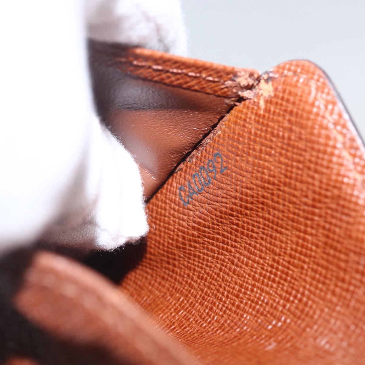 LOUIS VUITTON Monogram Compact Zip Wallet M61667 LV Auth 157192