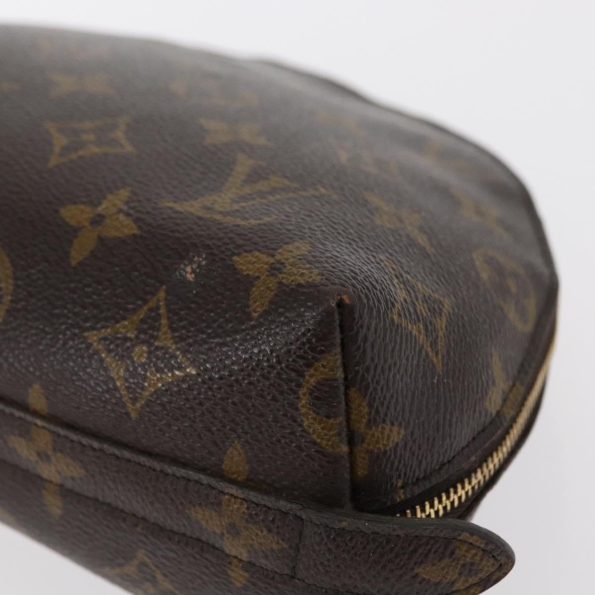 LOUIS VUITTON Monogram Trousse Demi Ronde Cosmetic Pouch M47520 LV Auth 157229