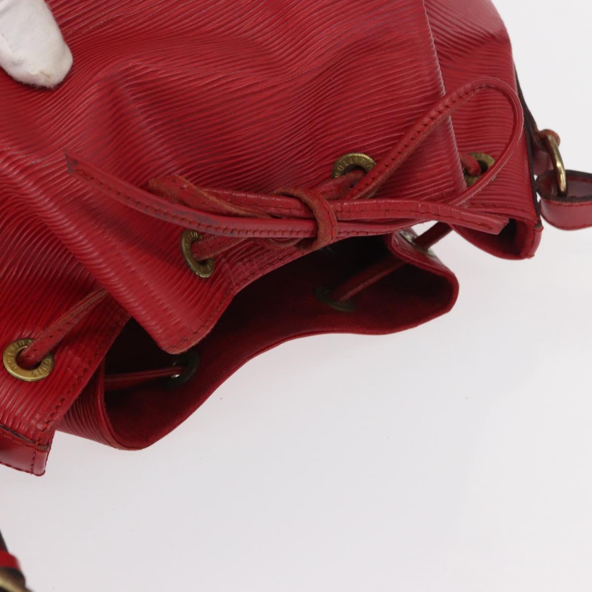 LOUIS VUITTON Epi Petit Noe Shoulder Bag Red M44107 LV Auth 157304