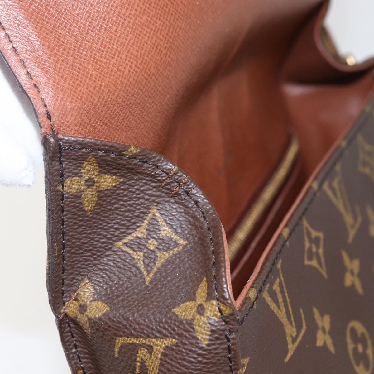 LOUIS VUITTON Monogram Saint Cloud GM Shoulder Bag M51242 LV Auth 157351