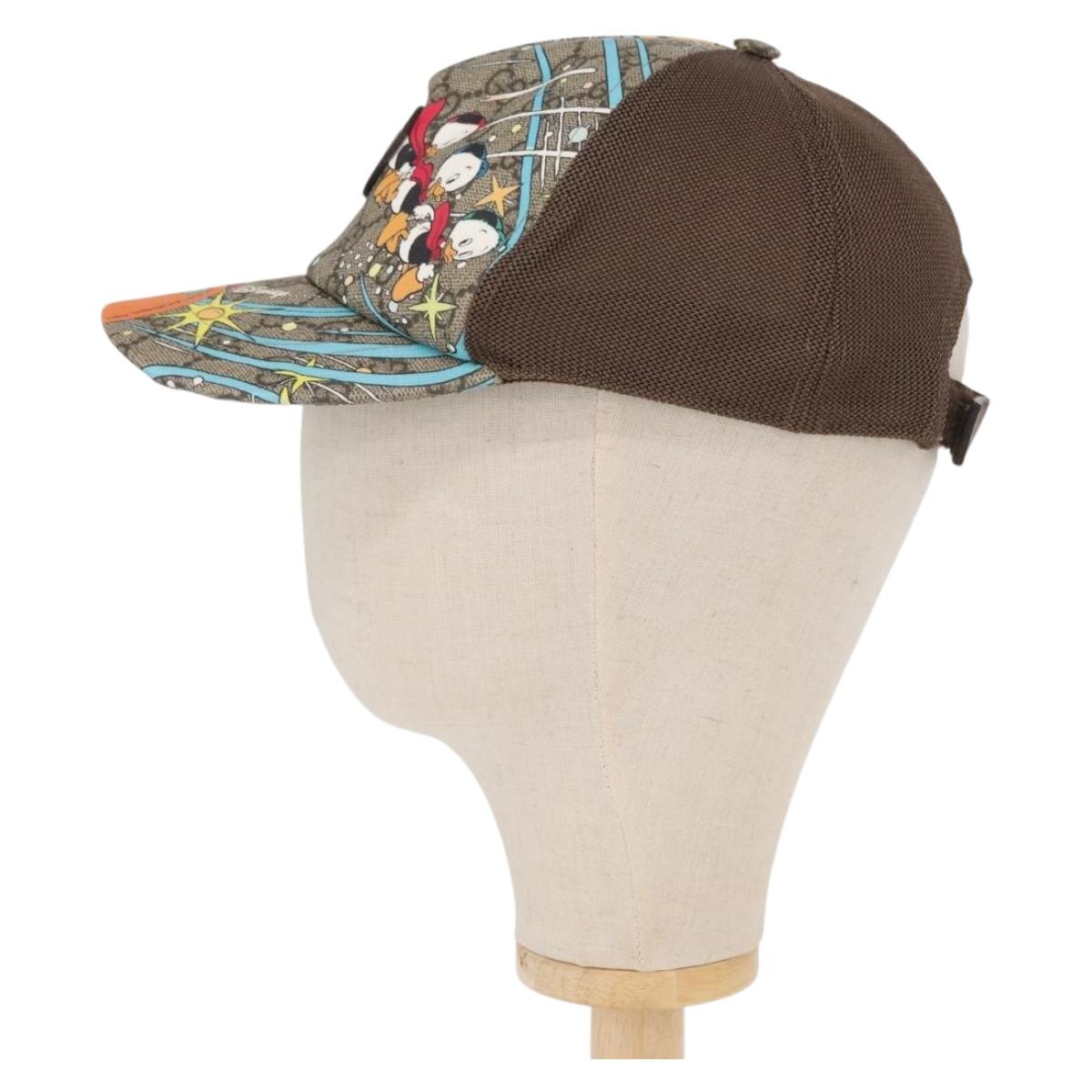 GUCCI GG Supreme GUCCIxDisney Cap PVC Beige 648843 Auth 157413M