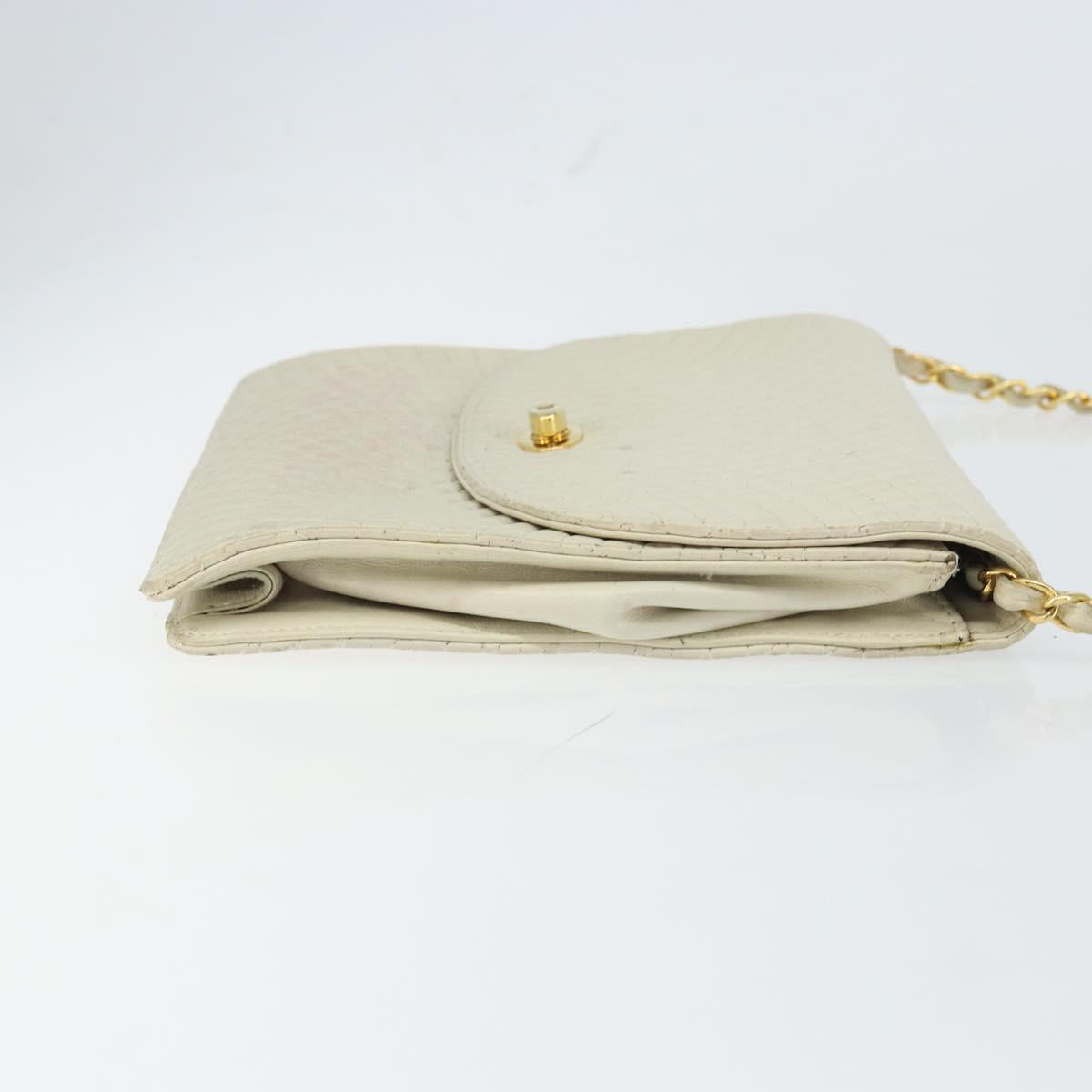 BALLY Quilted Chain Shoulder Bag Leather White Gold Auth 157424