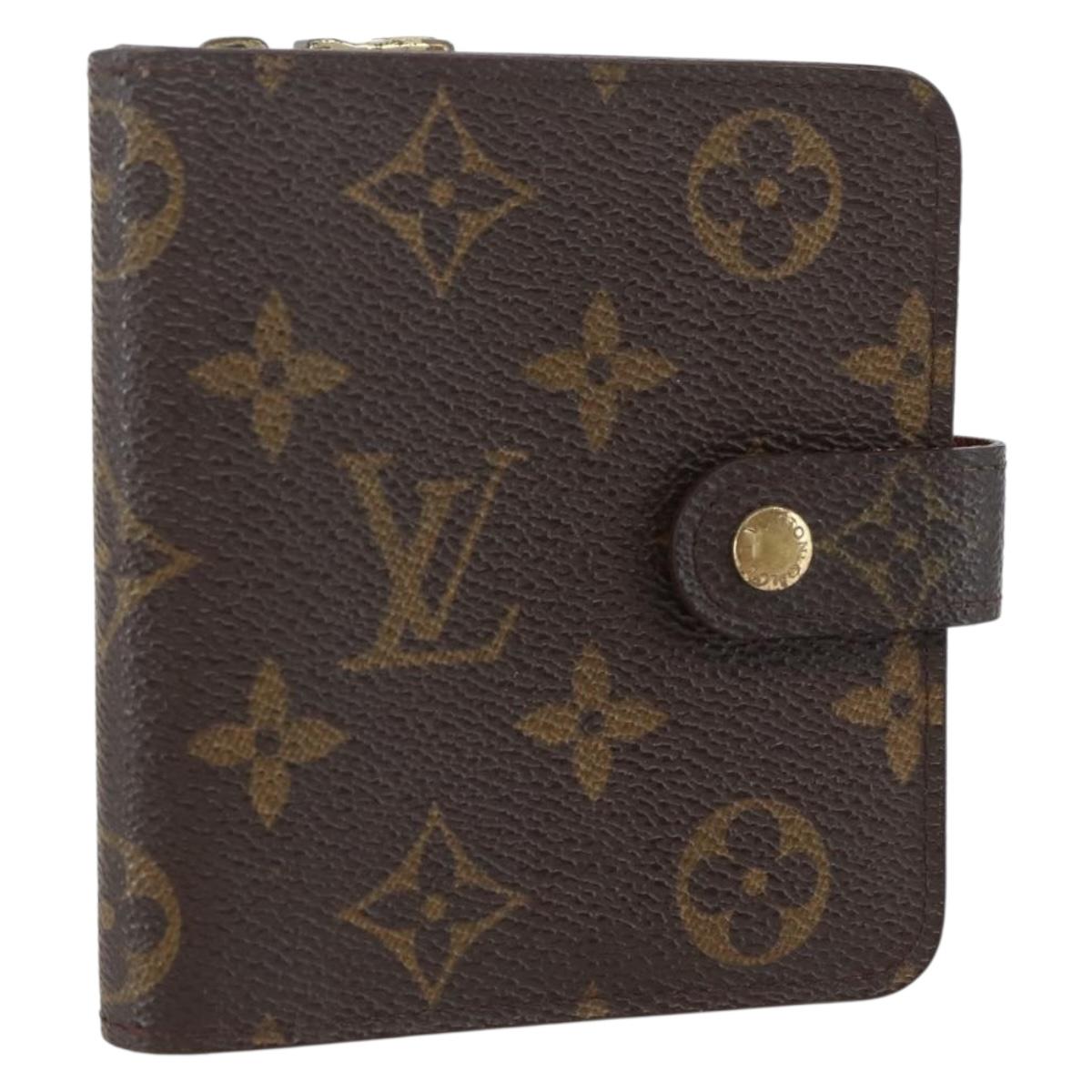 LOUIS VUITTON Monogram Compact Zip Wallet M61667 LV Auth 157495