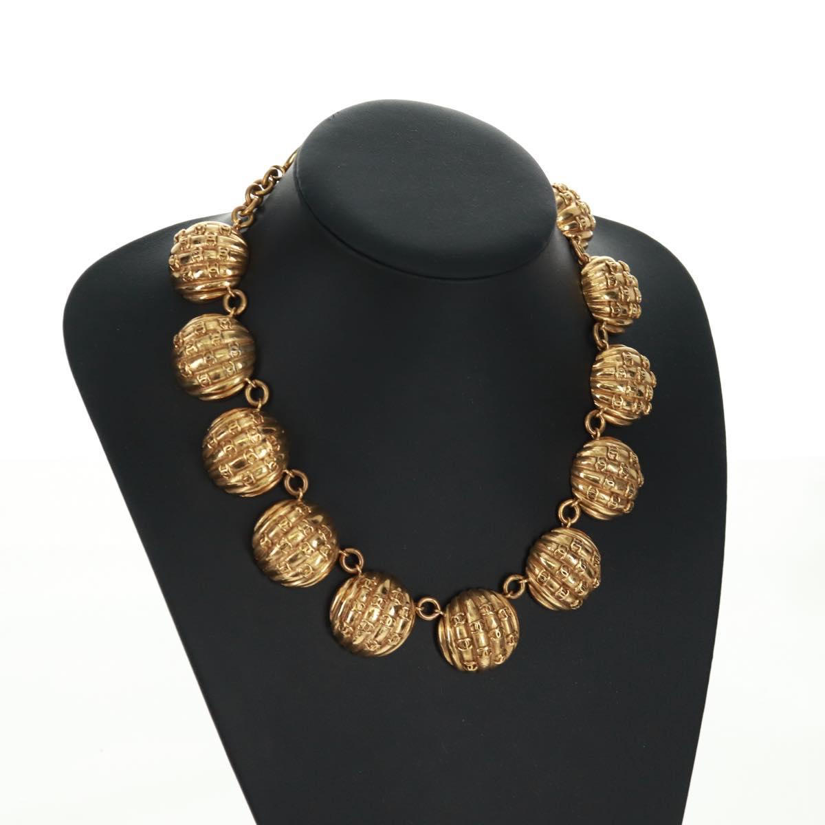 CHANEL Necklace metal Gold CC Auth 157548SAV