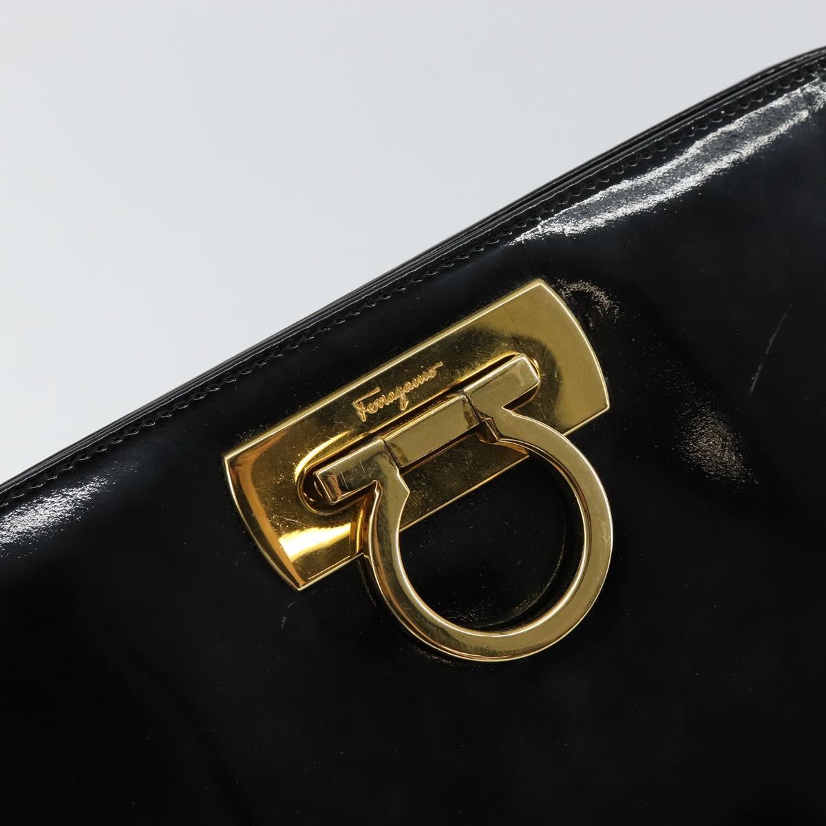 Salvatore Ferragamo Chain Gancini Shoulder Bag Enamel Black Gold Auth 157615
